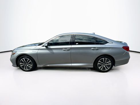 Used 2019 Honda Accord Touring image 4