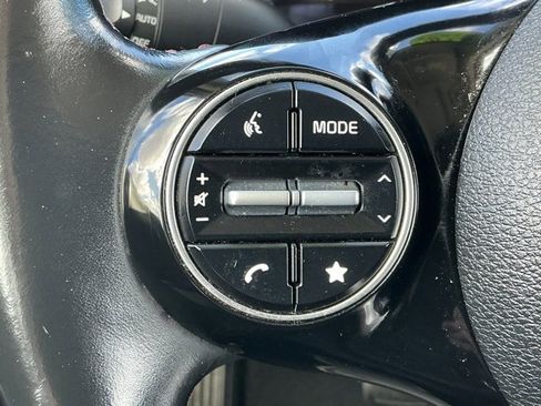 Used 2023 Kia Soul GT-Line image 16