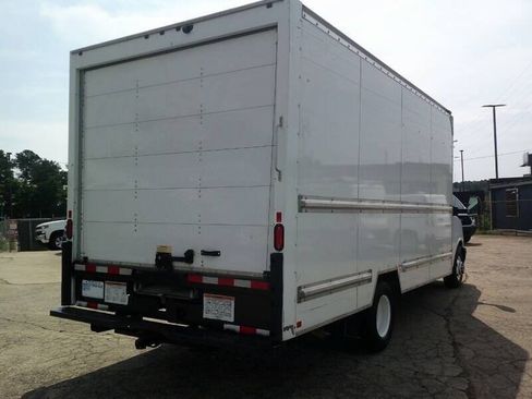 Used 2021 GMC Savana 3500 Extended w/ Power Convenience Package RWD image 8