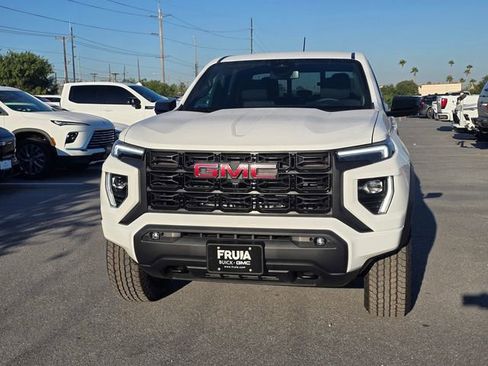 New 2026 GMC Canyon Elevation w/ Convenience Package image 2