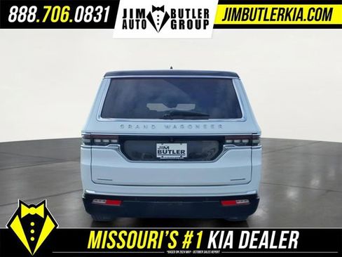 Used 2023 Jeep Grand Wagoneer Series II AWD/4WD image 28