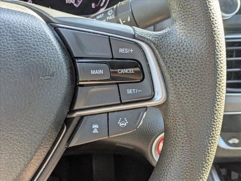 Used 2019 Honda Accord LX image 5