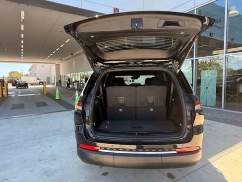 New 2026 Jeep Grand Cherokee L Limited RWD image 35