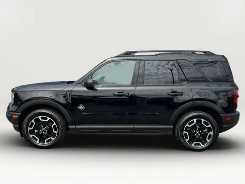 Used 2023 Ford Bronco Sport Outer Banks w/ Tech Package AWD/4WD image 8