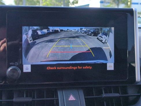Used 2024 Toyota RAV4 XLE FWD image 21