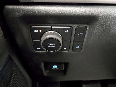 Certified 2025 Ford Expedition Max Active image 25