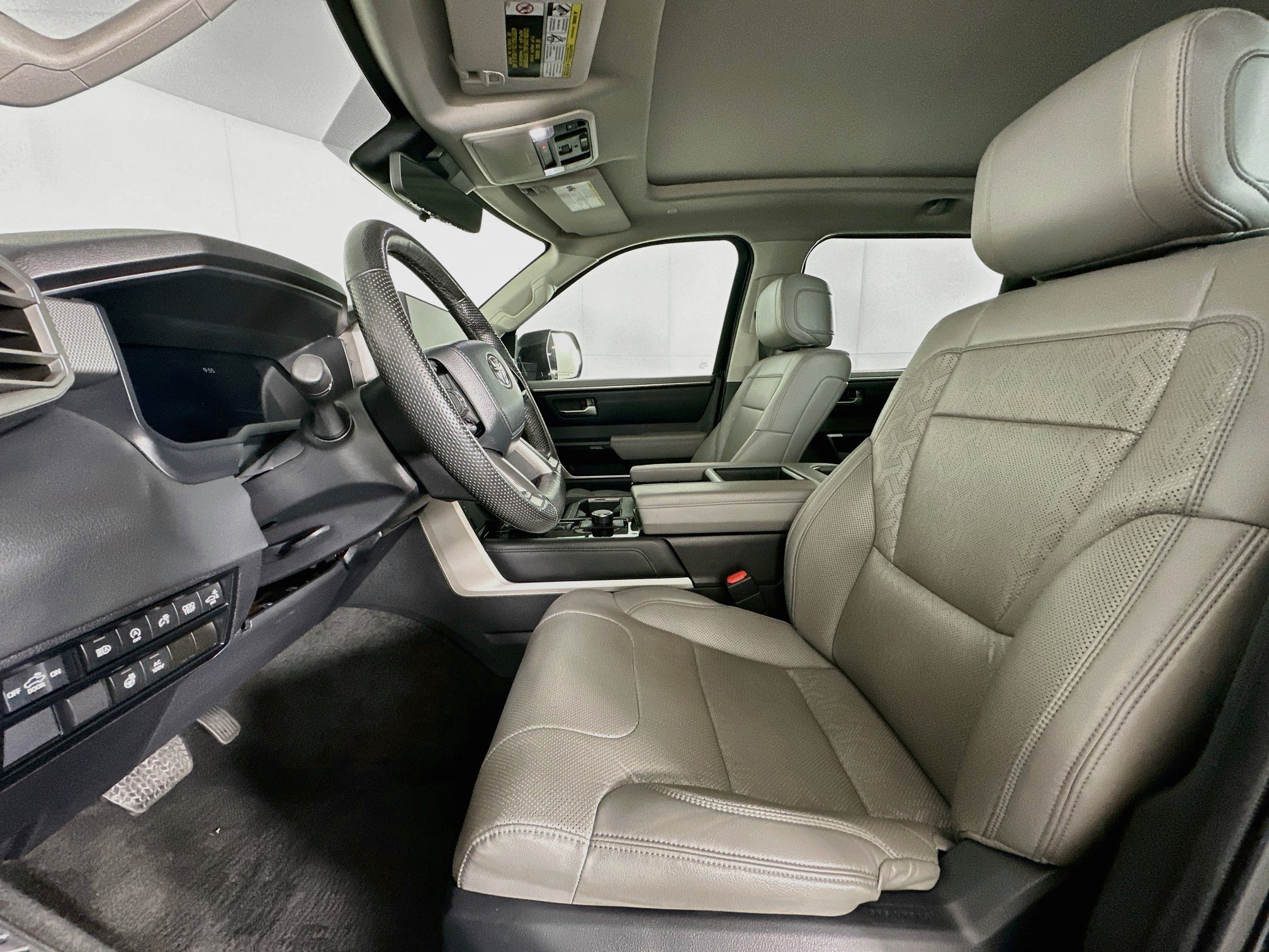 Used 2024 Toyota Tundra Limited RWD image 13
