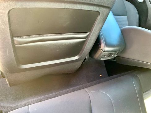 Used 2022 Dodge Challenger R/T RWD image 16