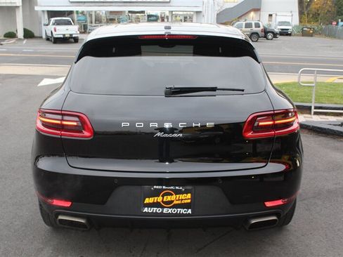 Used 2018 Porsche Macan AWD/4WD image 23