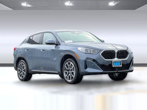 New 2026 BMW X2 xDrive28i w/ Technology Package image 6