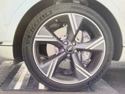 Used 2026 Genesis GV80 2.5T Prestige image 9