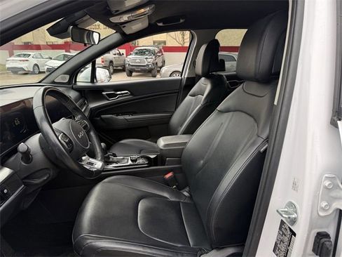 Used 2024 Kia Sportage EX image 26