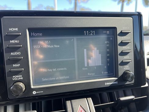 Used 2022 Toyota RAV4 LE image 24