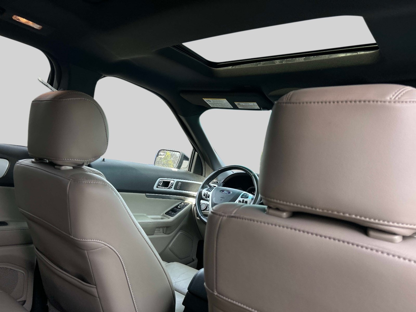 Used 2012 Ford Explorer XLT FWD image 13