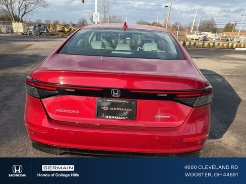 Used 2023 Honda Accord EX-L image 7