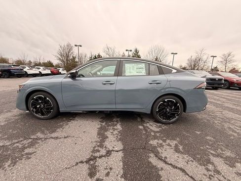 New 2026 Nissan Sentra SR w/ SR Premium Package FWD image 8