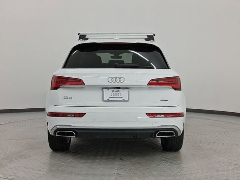 Used 2022 Audi Q5 e Premium w/ Convenience Package image 10