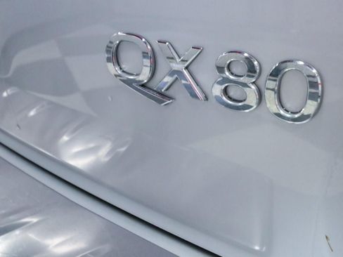 Used 2023 INFINITI QX80 Luxe w/ Cargo Package RWD image 32