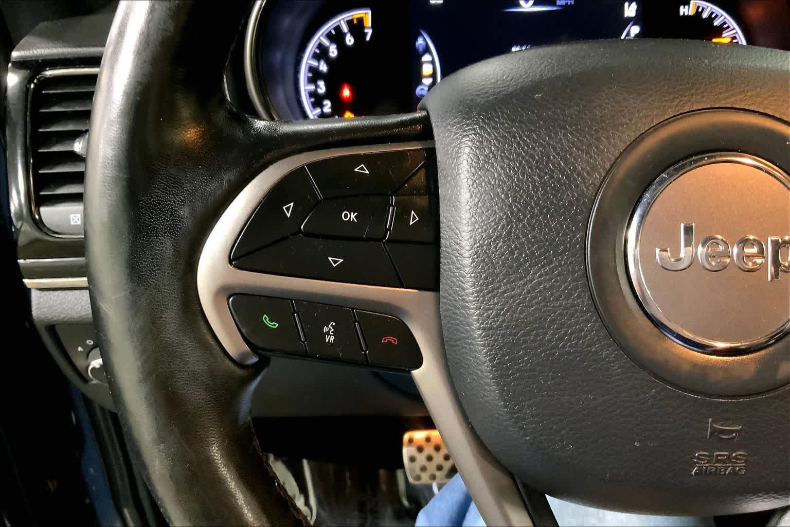 Used 2020 Jeep Grand Cherokee High Altitude AWD/4WD image 23