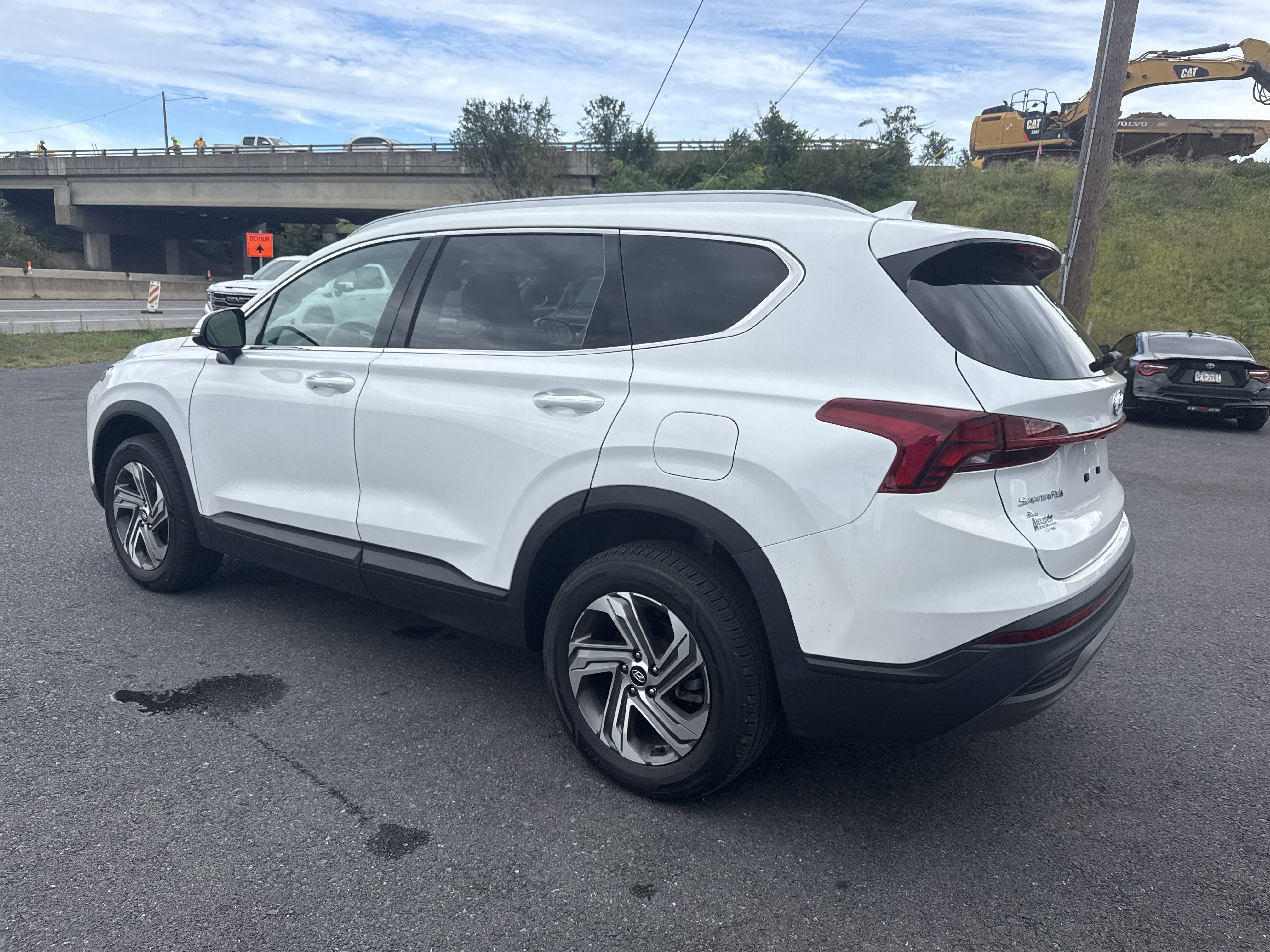 Used 2023 Hyundai Santa Fe SEL AWD/4WD image 6