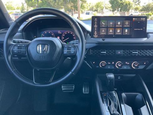 Used 2025 Honda Accord Sport image 28