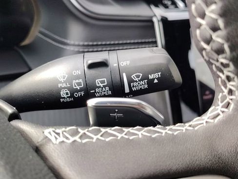 New 2025 Jeep Grand Cherokee L Altitude image 21