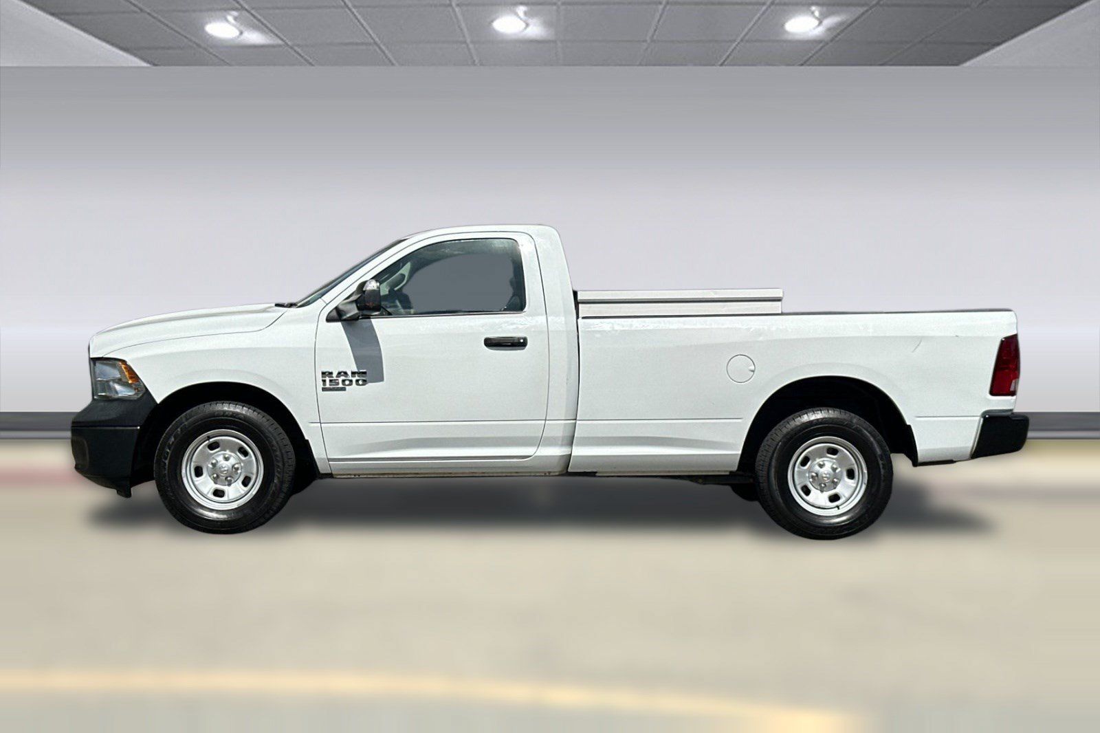 Used 2022 RAM 1500 Tradesman w/ Power & Remote Entry Group RWD image 2