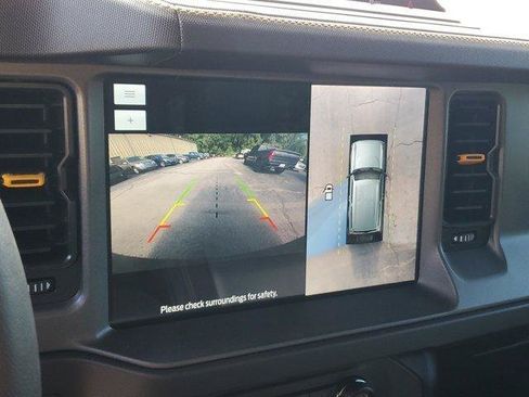 Used 2024 Ford Bronco Badlands AWD/4WD image 22