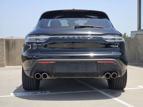 Certified 2023 Porsche Macan S AWD/4WD image 7