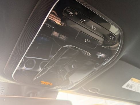 Used 2023 Mercedes-Benz GLC 300 4MATIC image 18