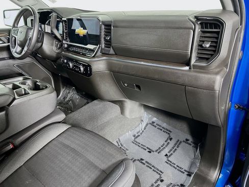Used 2022 Chevrolet Silverado 1500 RST w/ Protection Package RWD image 28