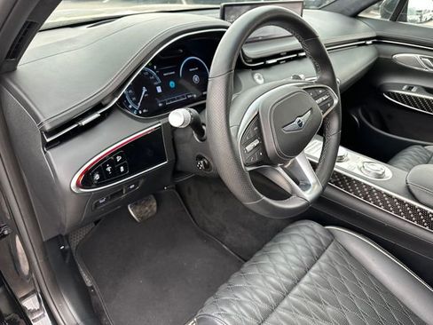 Used 2023 Genesis GV70 3.5T Sport w/ Sport Prestige Package image 23