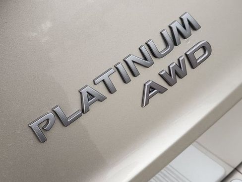 Used 2026 Nissan Rogue Platinum w/ Platinum Premium Package image 9