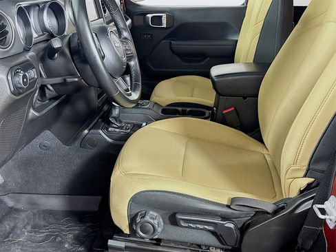 Used 2021 Jeep Wrangler Sport S image 18