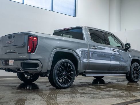 Used 2024 GMC Sierra 1500 Denali w/ Denali Reserve Package image 7