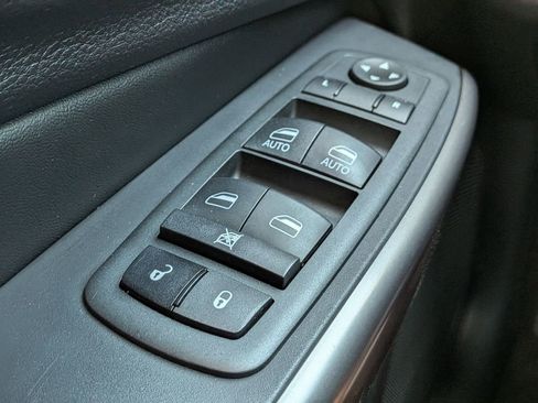 Used 2020 Jeep Cherokee Latitude Lux w/ Quick Order Package 26H Lux image 25