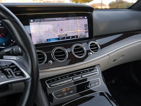 Used 2021 Mercedes-Benz E 350 Sedan image 26