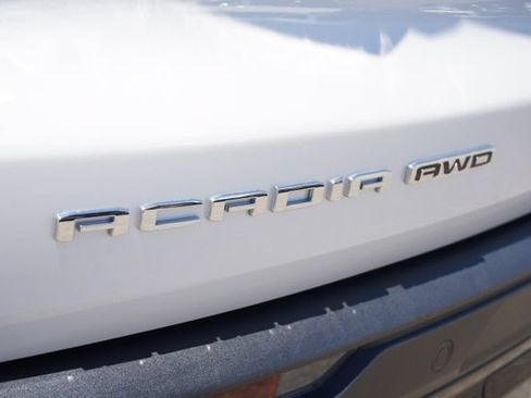 Used 2025 GMC Acadia AT4 AWD/4WD image 14