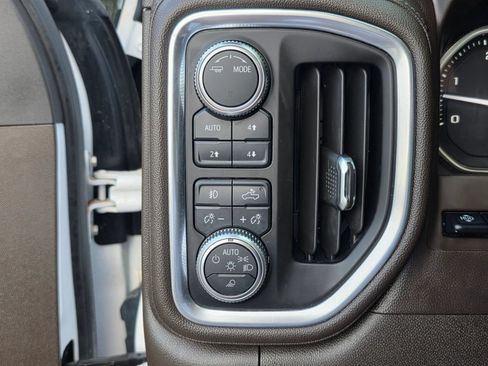 Used 2020 GMC Sierra 2500 Denali w/ Denali Ultimate Package AWD/4WD image 14