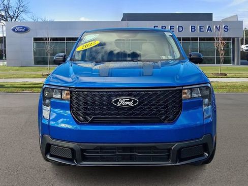 Used 2025 Ford Maverick XLT w/ XLT Luxury Package image 3