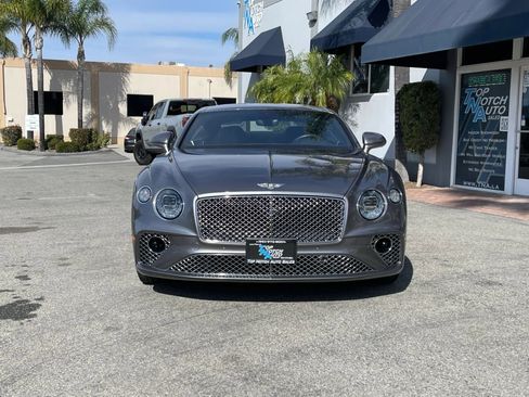 Used 2020 Bentley Continental GT image 2
