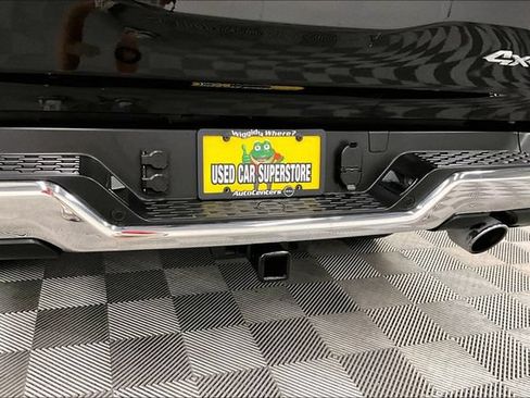 Used 2025 RAM 1500 Limited AWD/4WD image 9