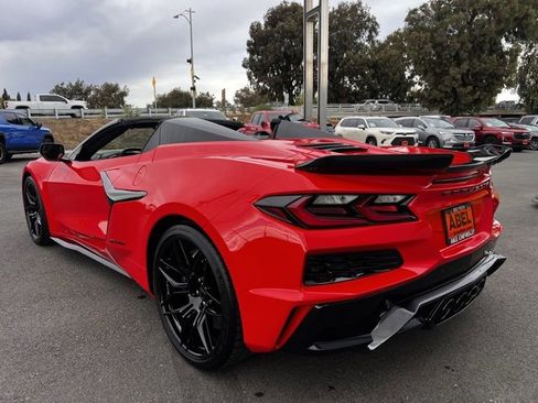 Used 2024 Chevrolet Corvette Z06 w/ Stealth Interior Trim Package image 7