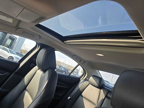 Used 2020 MAZDA MAZDA3 AWD Sedan w/ Select Package image 23