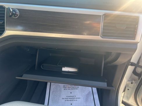 Used 2018 Volkswagen Atlas SEL image 51