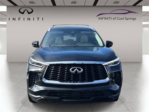 Certified 2025 INFINITI QX60 Luxe image 2