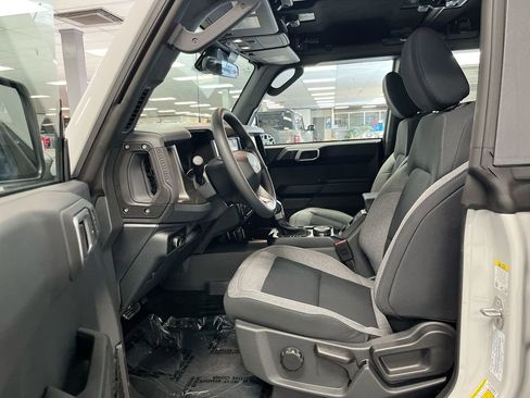 New 2026 Ford Bronco 4-Door image 14