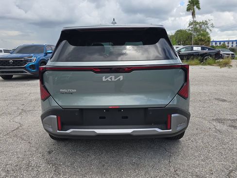 New 2027 Kia Seltos S FWD image 7