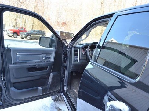 Used 2024 RAM 1500 Classic SLT image 15