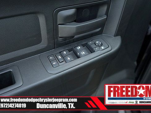 New 2025 RAM 2500 Tradesman image 39